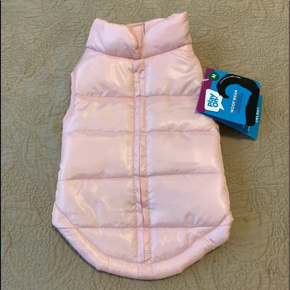 NWT Adorable Puffer jacket for your pet. Snuggly.